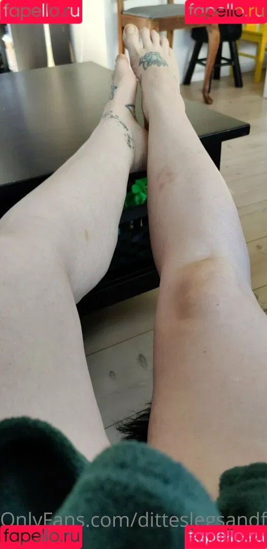 ditteslegsandfeet Onlyfans Photo Gallery 