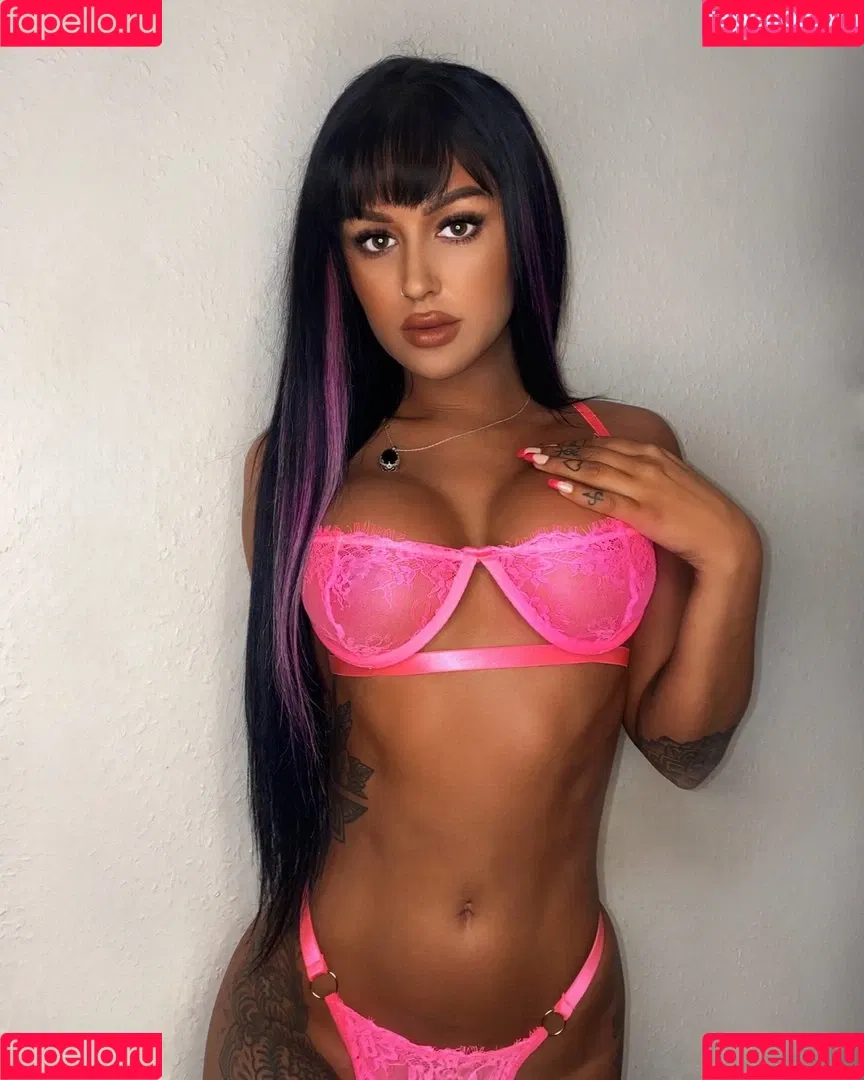 emilypaigexx Onlyfans Photo Gallery 