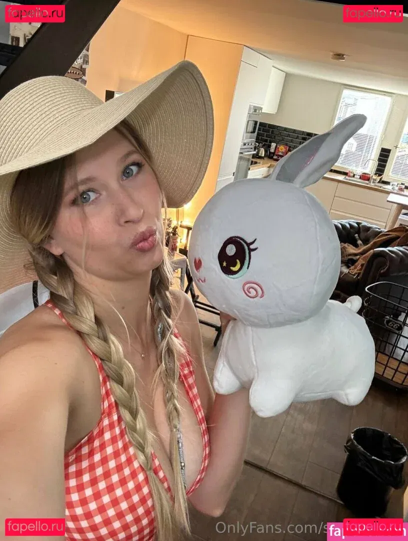 stellacardo Onlyfans Photo Gallery 