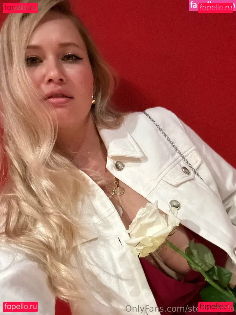 stellacardo Onlyfans Photo Gallery 