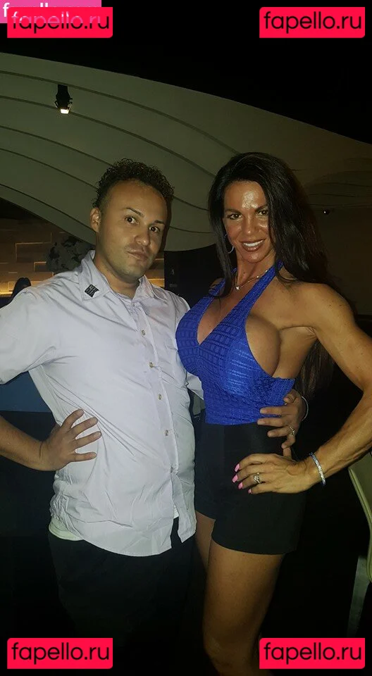 Linda Steele Onlyfans Photo Gallery 