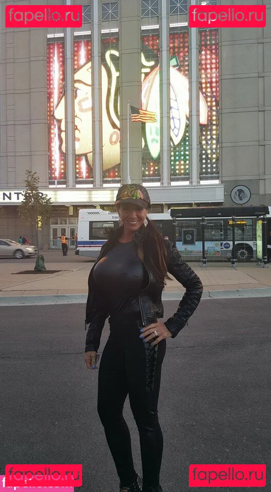 Linda Steele Onlyfans Photo Gallery 