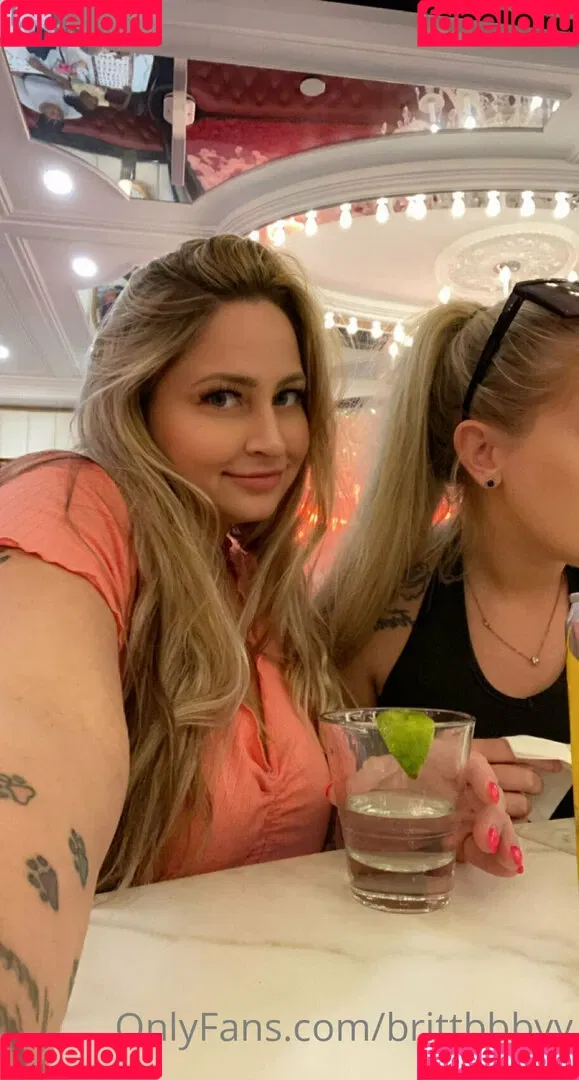 brittbbbyy Onlyfans Photo Gallery 