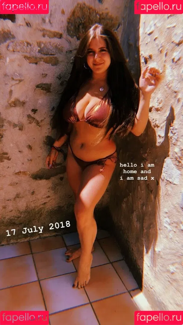 Beth G Onlyfans Photo Gallery 