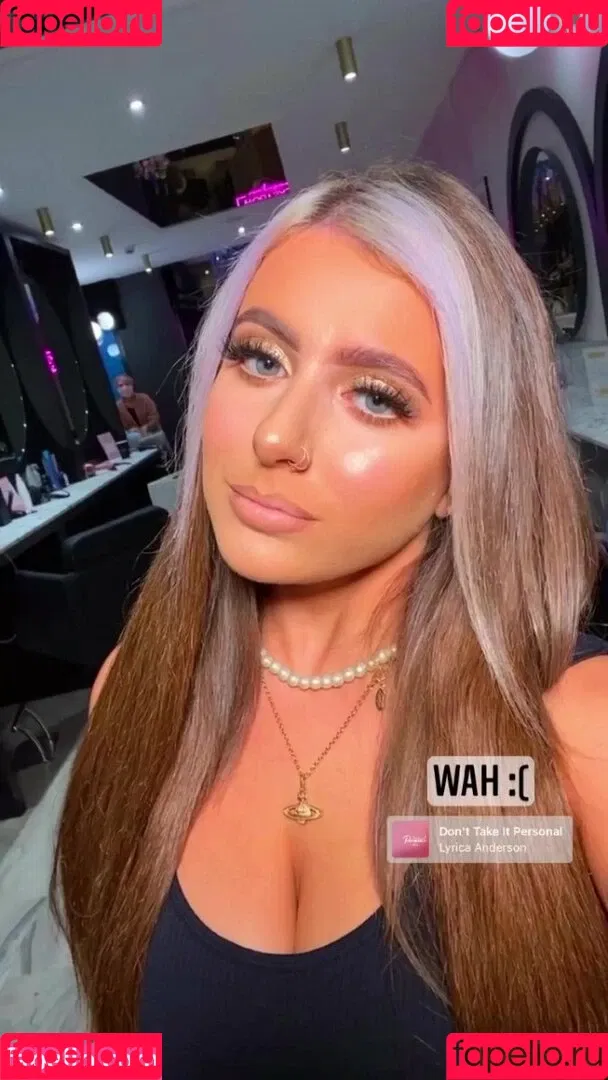 Beth G Onlyfans Photo Gallery 