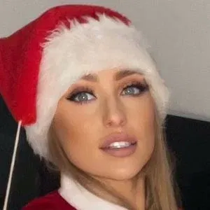 Beth G Onlyfans Photo Gallery 