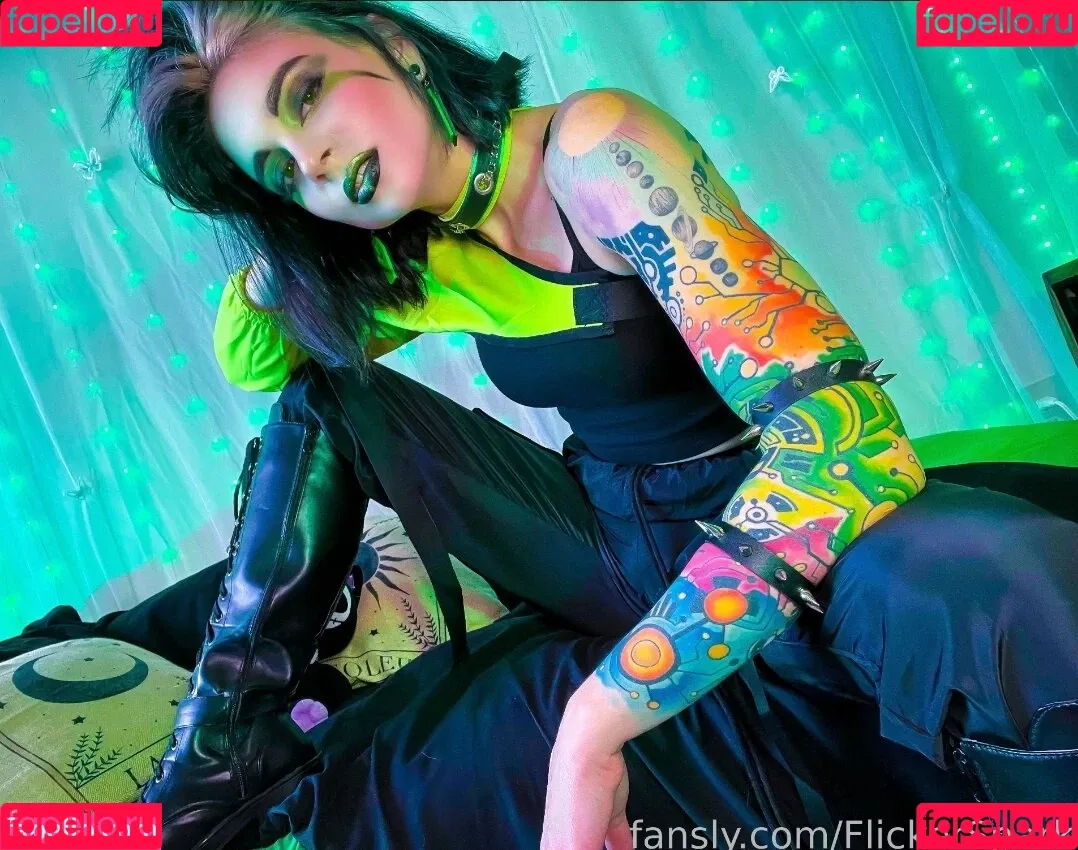 Flickerspark Onlyfans Photo Gallery 