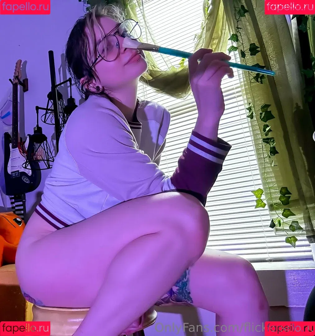 Flickerspark Onlyfans Photo Gallery 