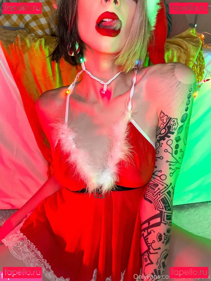 Flickerspark Onlyfans Photo Gallery 