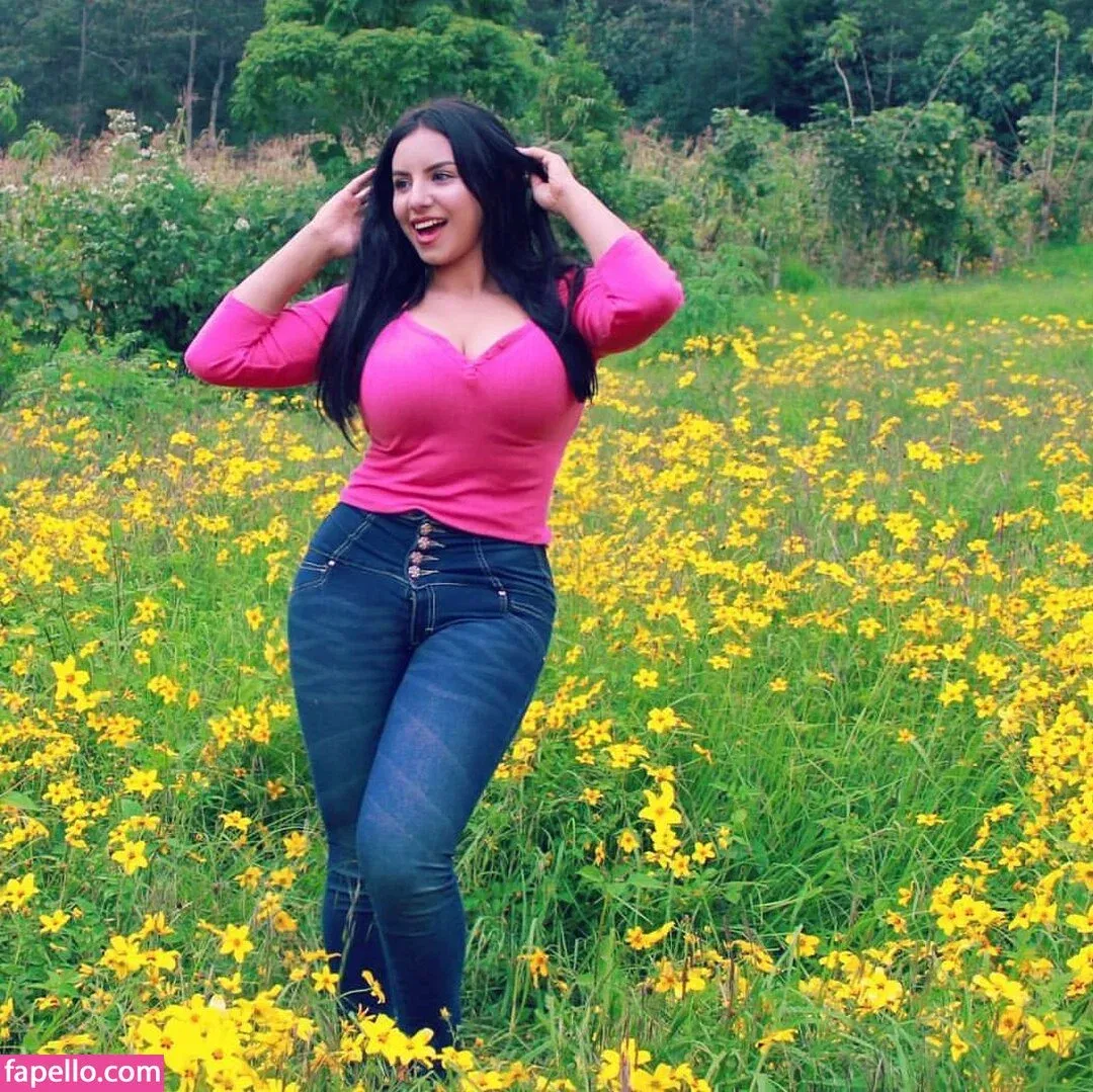 Herlinda Angel Onlyfans Photo Gallery 