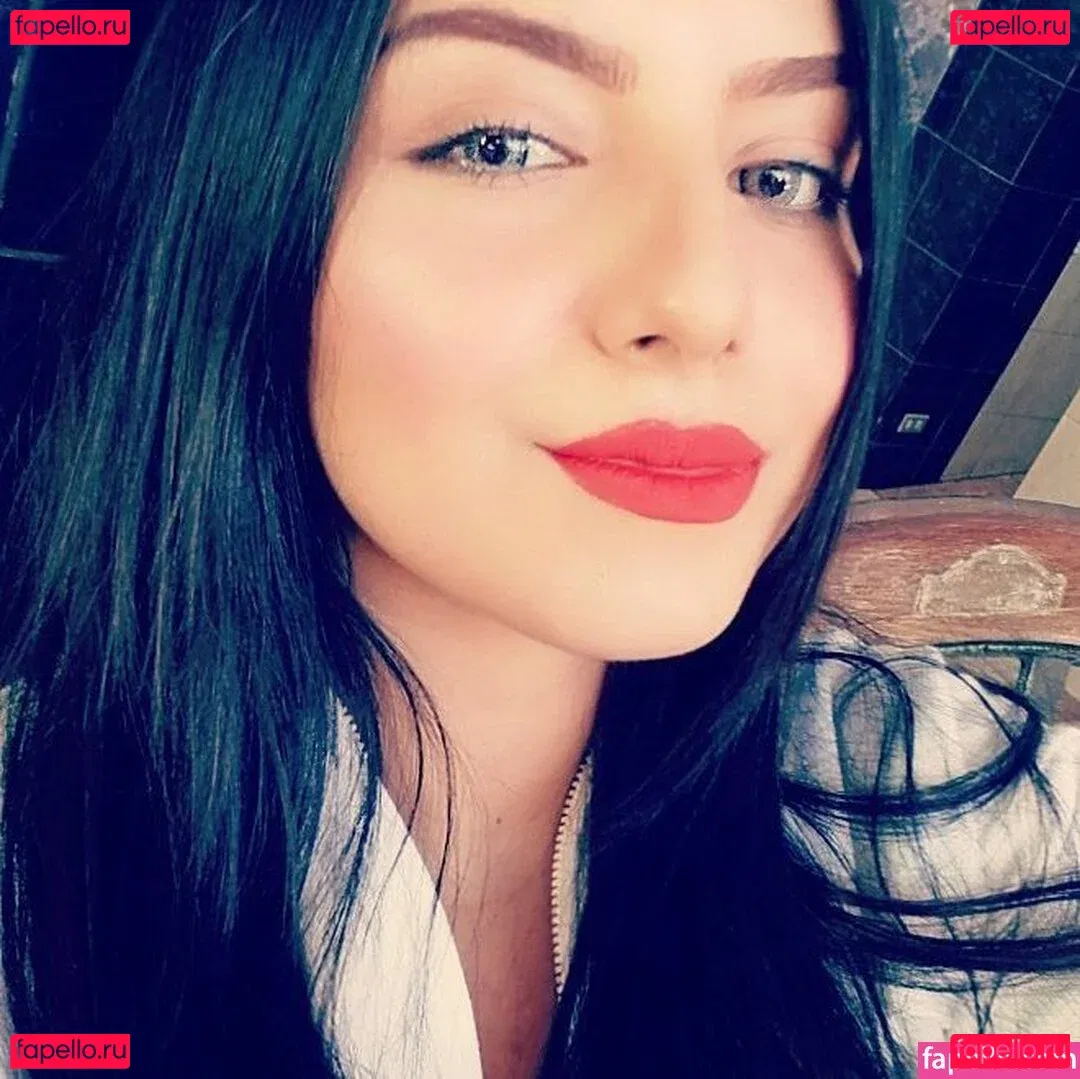 Herlinda Angel Onlyfans Photo Gallery 