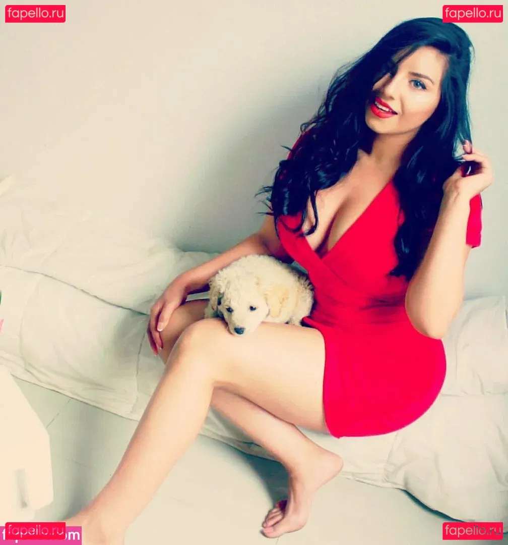 Herlinda Angel Onlyfans Photo Gallery 