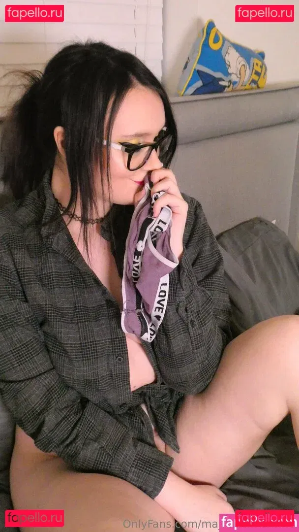 majesticafunicorn Onlyfans Photo Gallery 