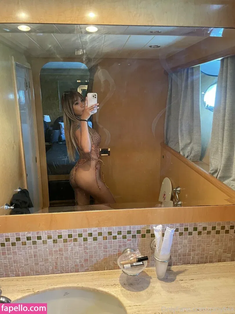 ploybkk Onlyfans Photo Gallery 