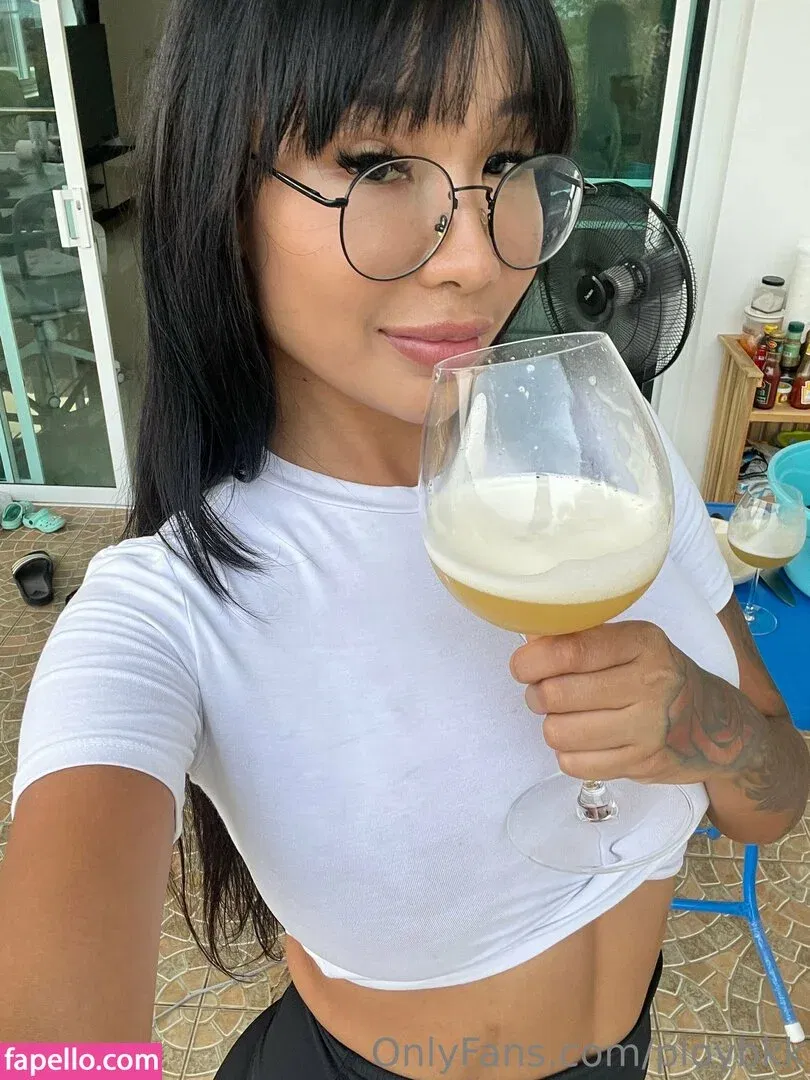 ploybkk Onlyfans Photo Gallery 