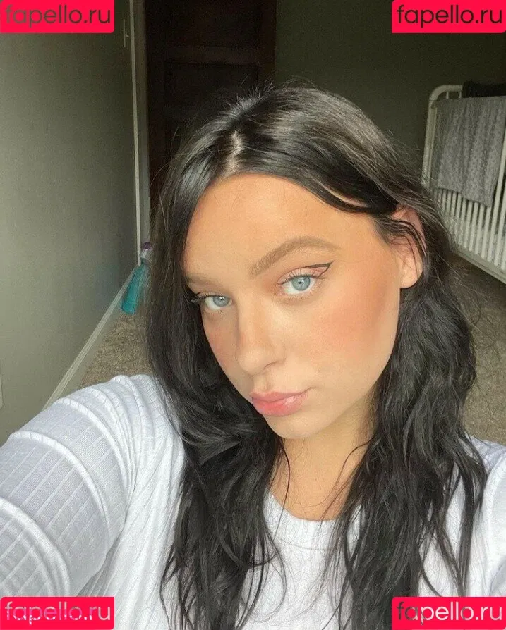 Myah Ramsey Onlyfans Photo Gallery 