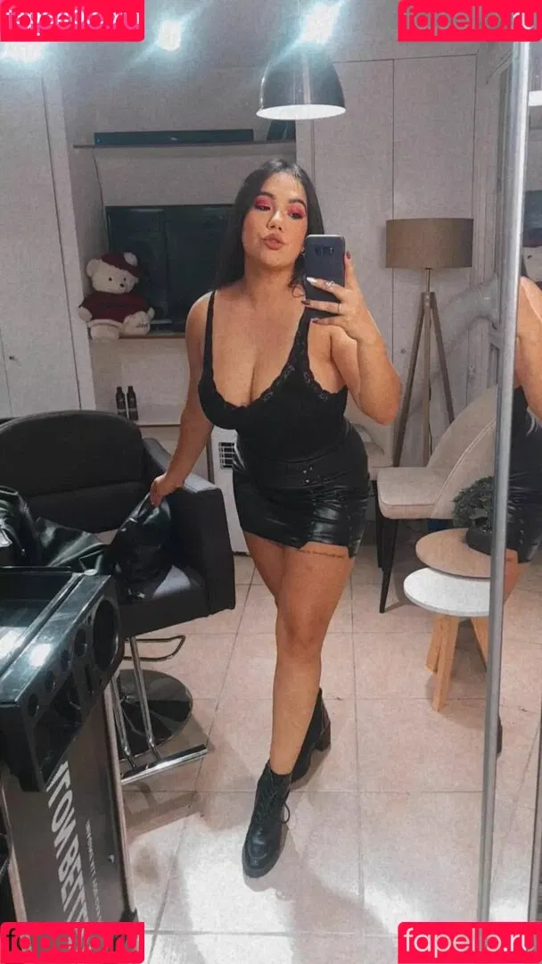 Toomuchtumbao Onlyfans Photo Gallery 