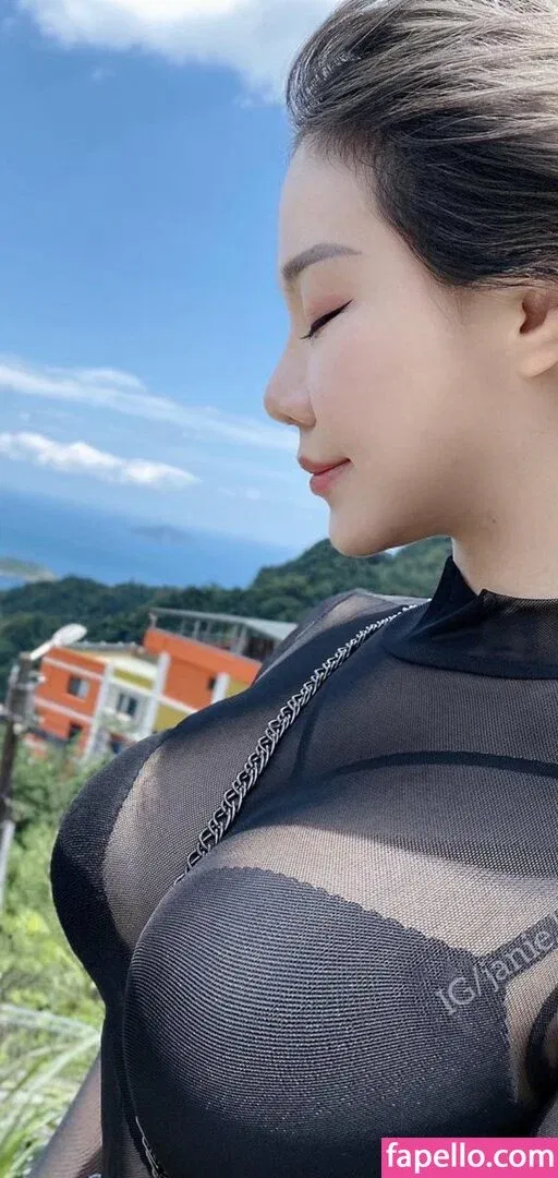 janie.lin Onlyfans Photo Gallery 