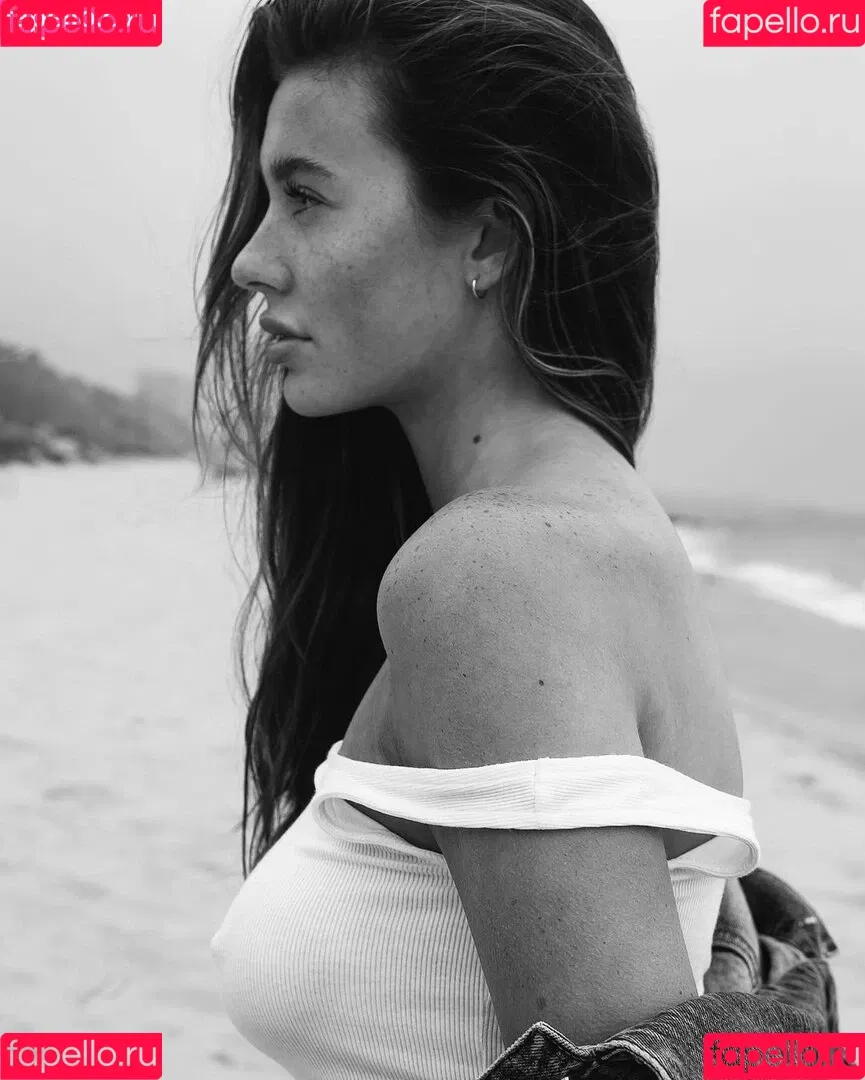 Sarah Waddles Onlyfans Photo Gallery 