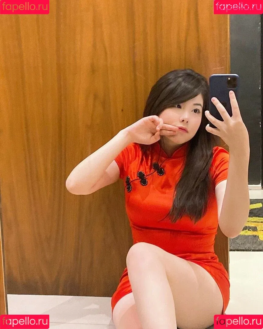 Júlia Nakamura Onlyfans Photo Gallery 