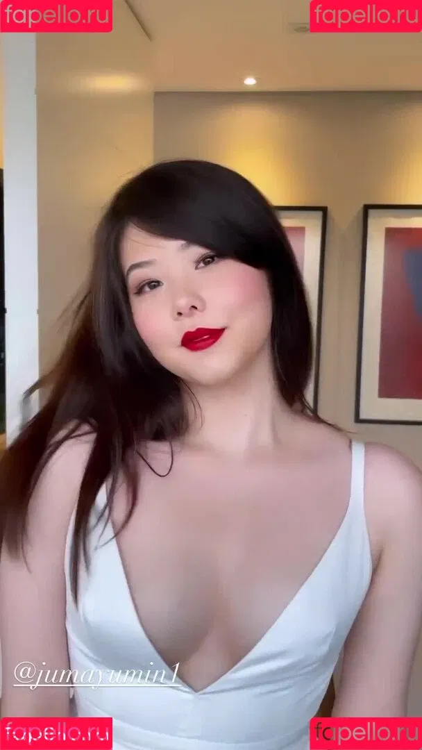 Júlia Nakamura Onlyfans Photo Gallery 