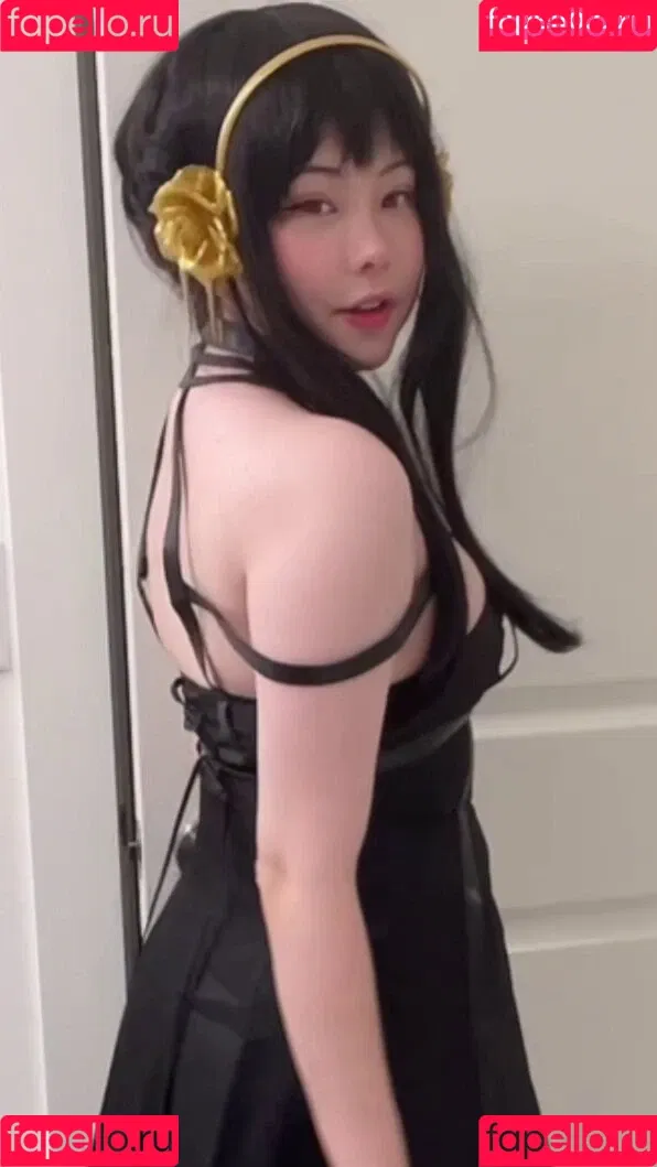 Júlia Nakamura Onlyfans Photo Gallery 