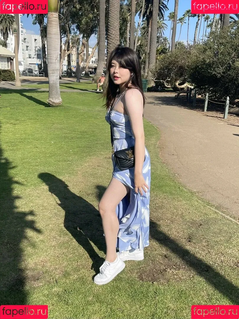 Júlia Nakamura Onlyfans Photo Gallery 