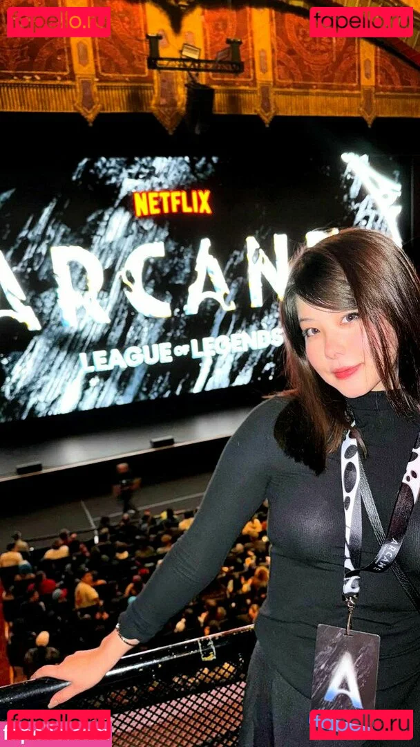 Júlia Nakamura Onlyfans Photo Gallery 