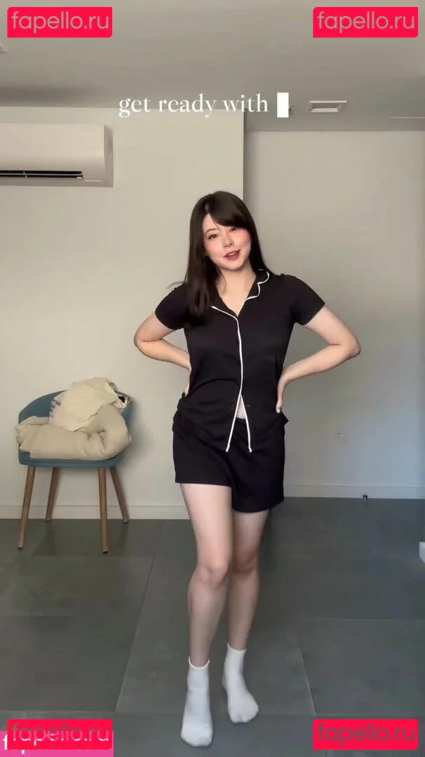 Júlia Nakamura Onlyfans Photo Gallery 