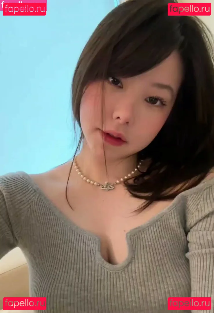 Júlia Nakamura Onlyfans Photo Gallery 