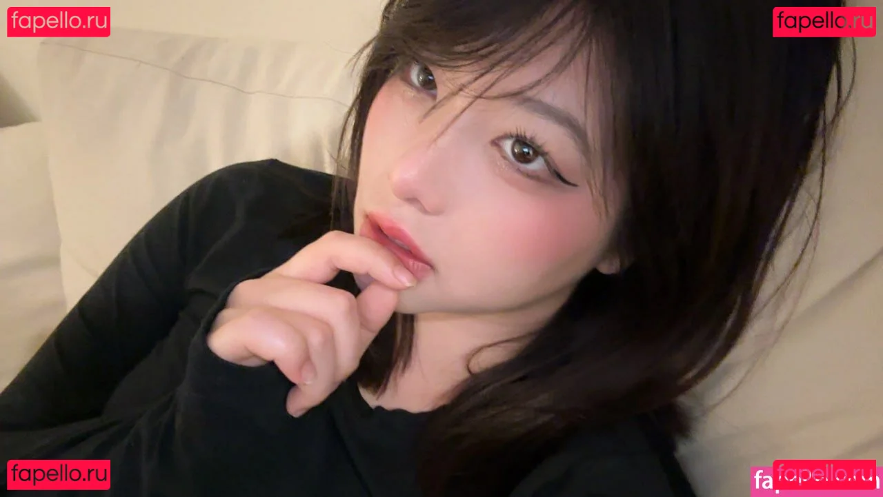 Júlia Nakamura Onlyfans Photo Gallery 