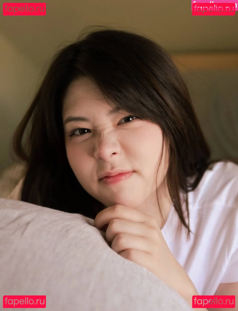 Júlia Nakamura Onlyfans Photo Gallery 