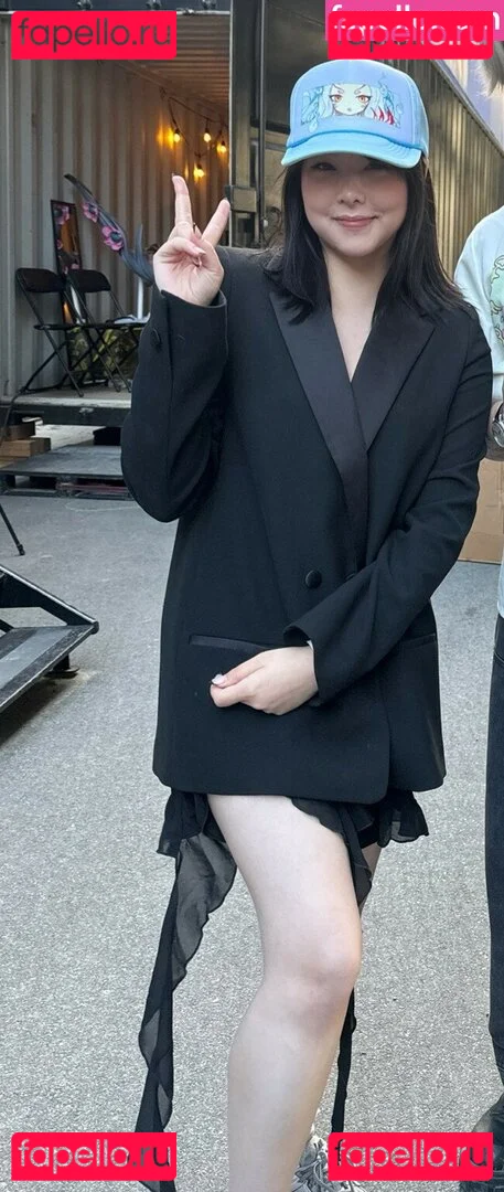 Júlia Nakamura Onlyfans Photo Gallery 