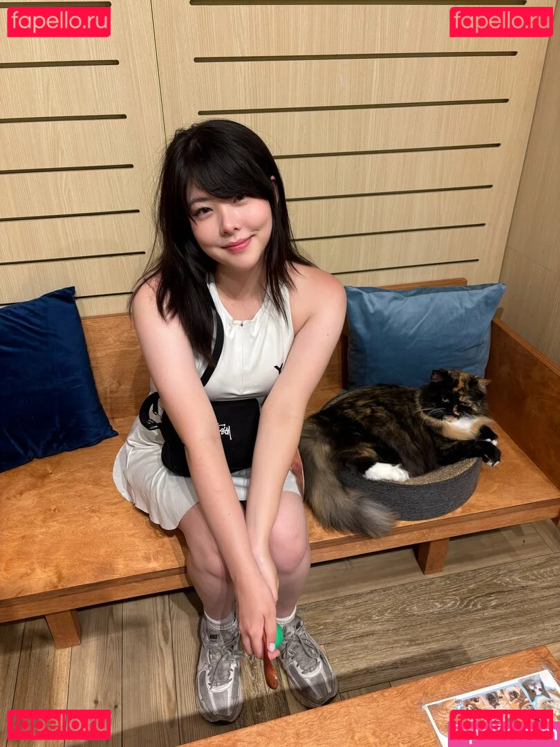 Júlia Nakamura Onlyfans Photo Gallery 