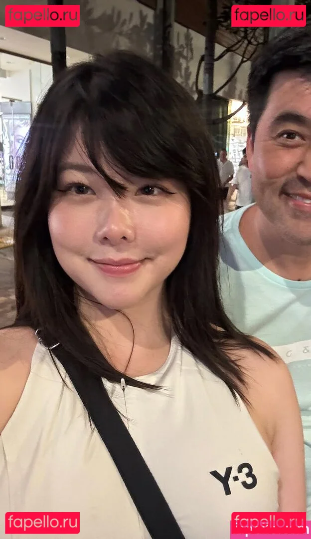 Júlia Nakamura Onlyfans Photo Gallery 