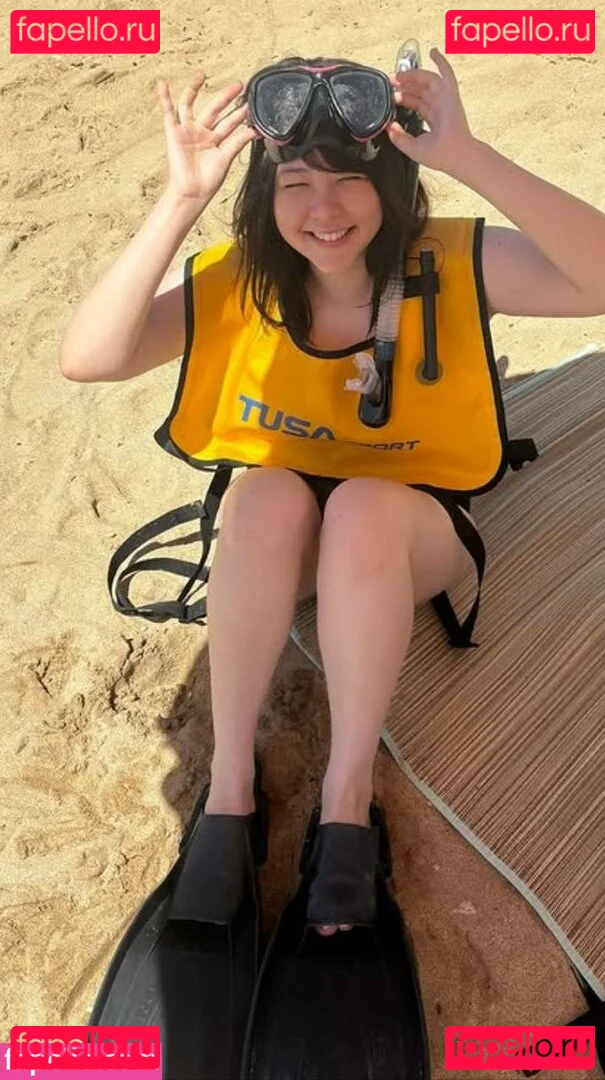 Júlia Nakamura Onlyfans Photo Gallery 