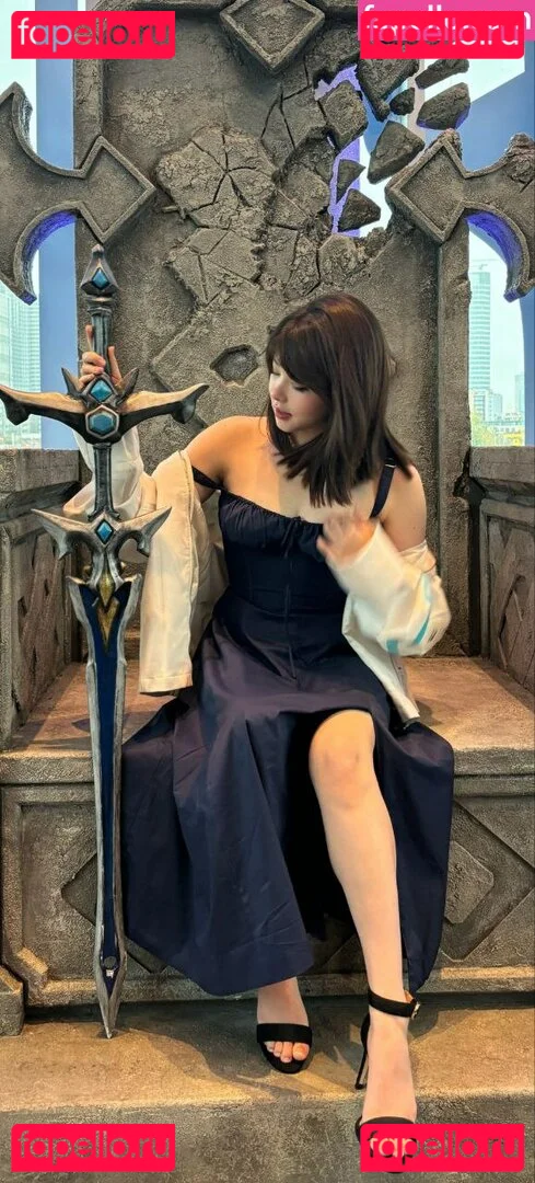 Júlia Nakamura Onlyfans Photo Gallery 