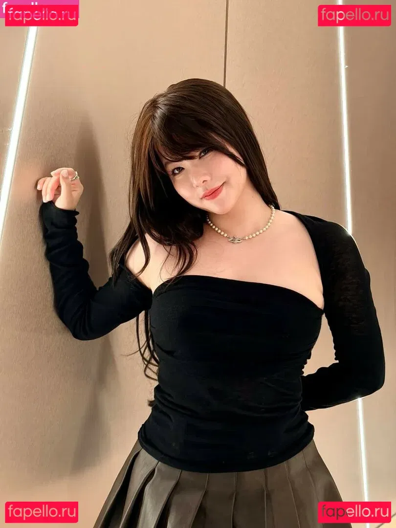 Júlia Nakamura Onlyfans Photo Gallery 