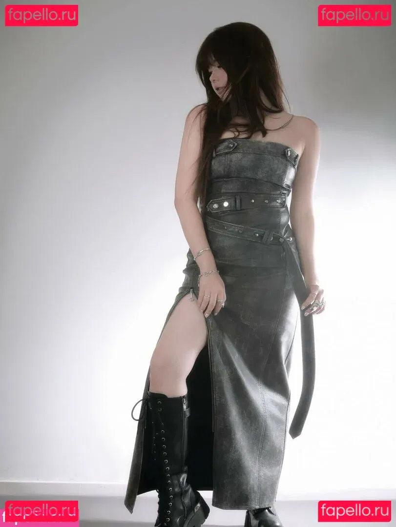 Júlia Nakamura Onlyfans Photo Gallery 