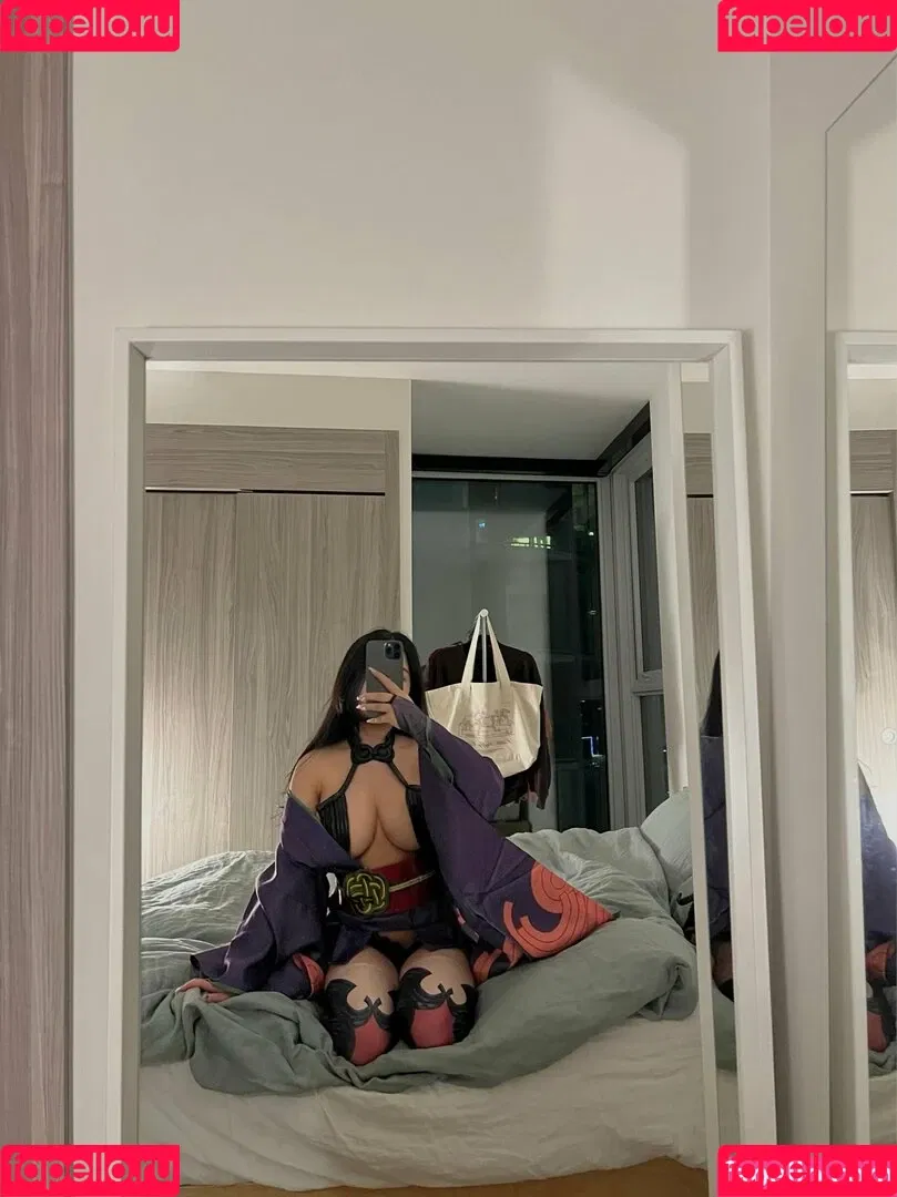 Yeonaxo Onlyfans Photo Gallery 