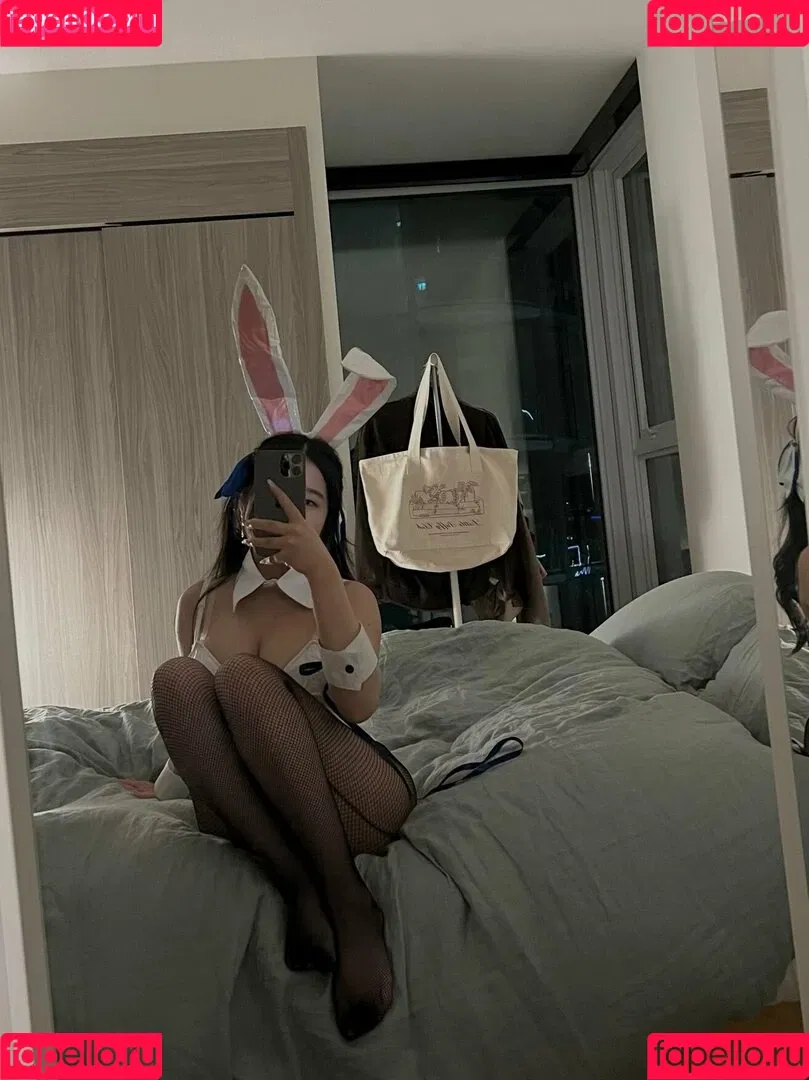 Yeonaxo Onlyfans Photo Gallery 