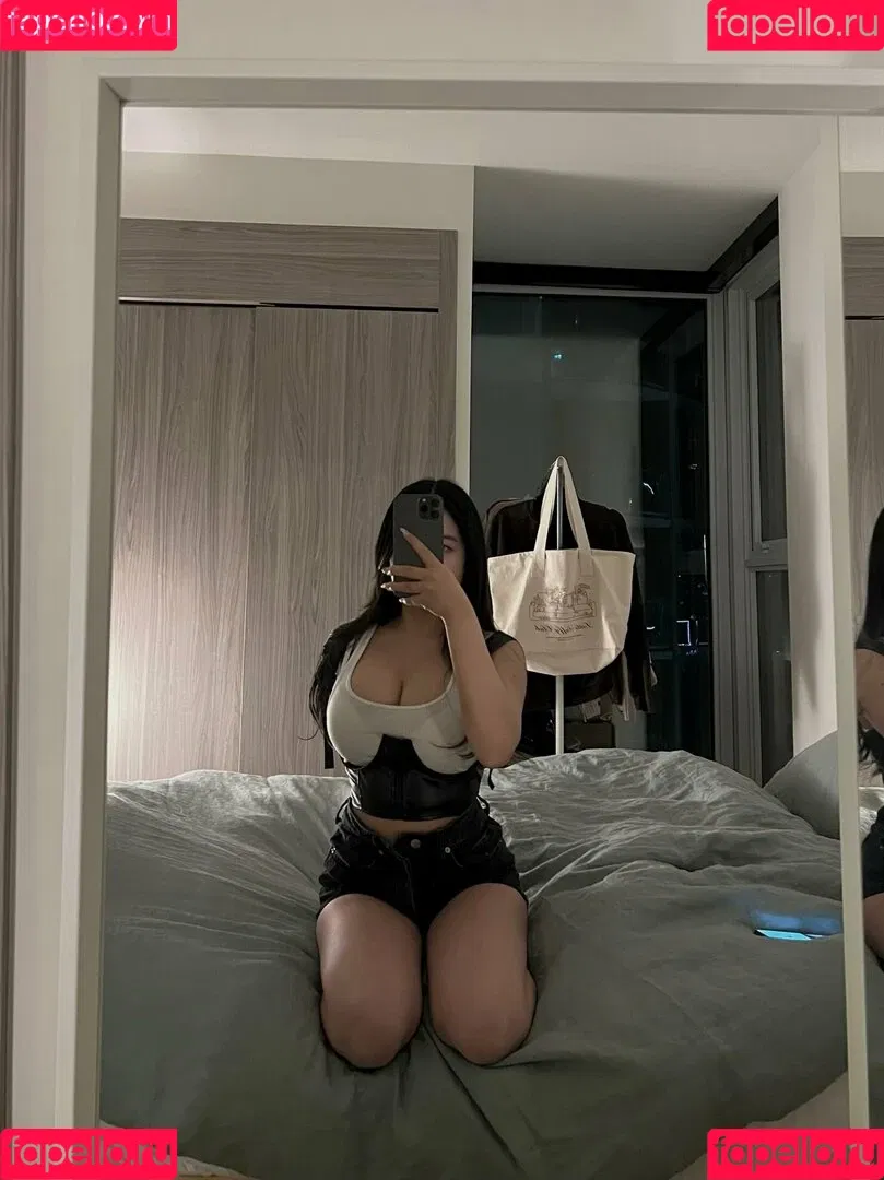 Yeonaxo Onlyfans Photo Gallery 