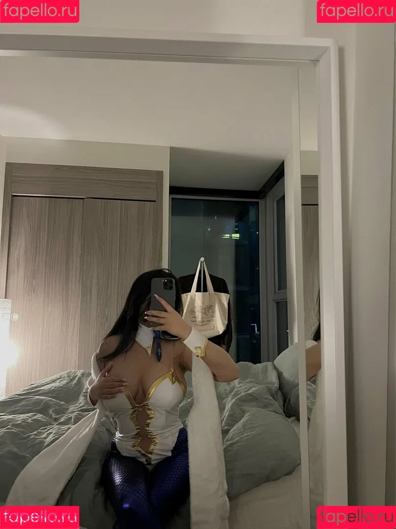Yeonaxo Onlyfans Photo Gallery 