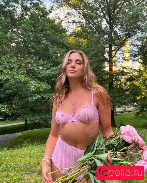 Karina Achaeva Nude Onlyfans Photo 14