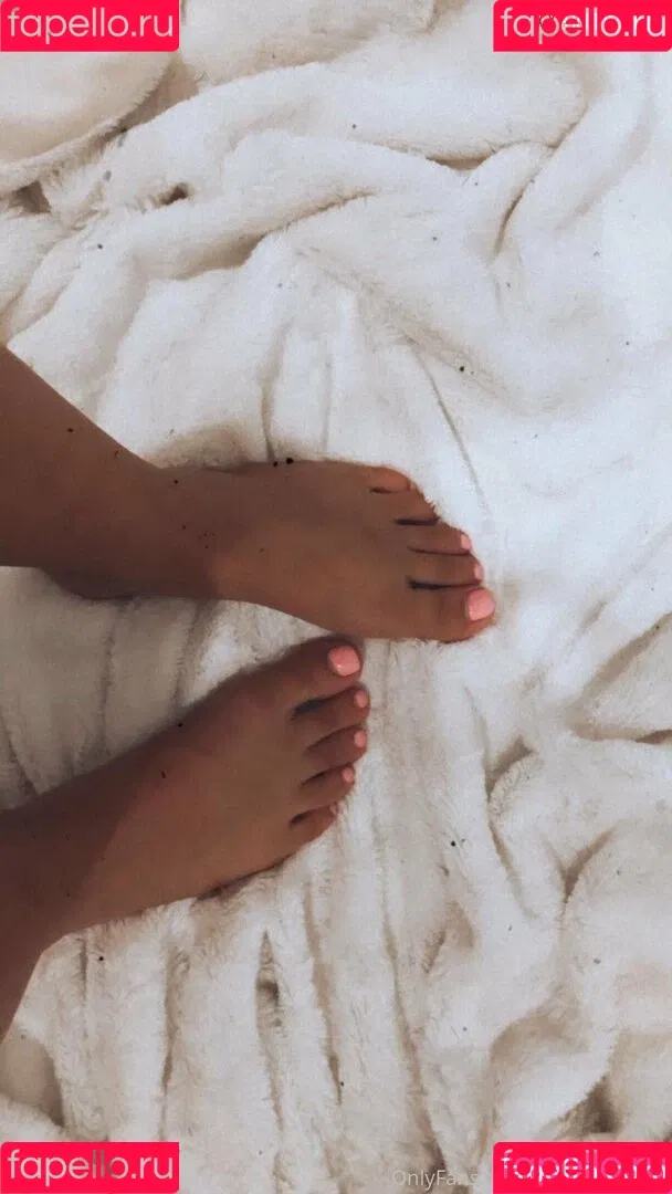 Chloe Elizabeth Onlyfans Photo Gallery 