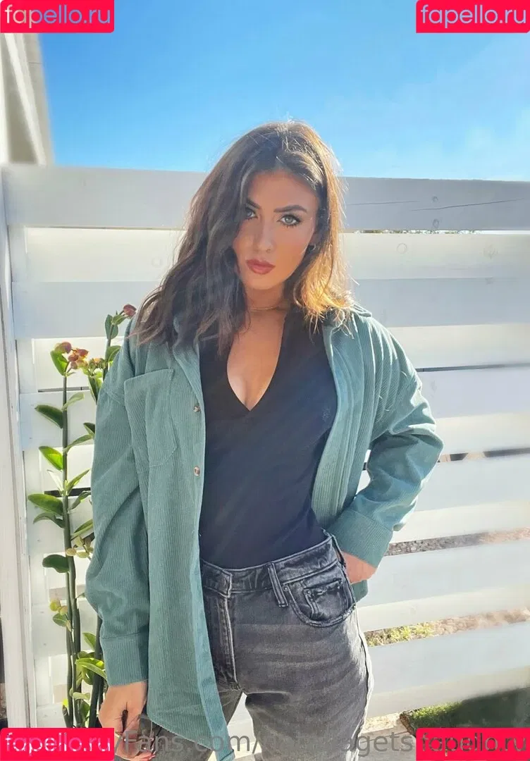 realnatalia Onlyfans Photo Gallery 