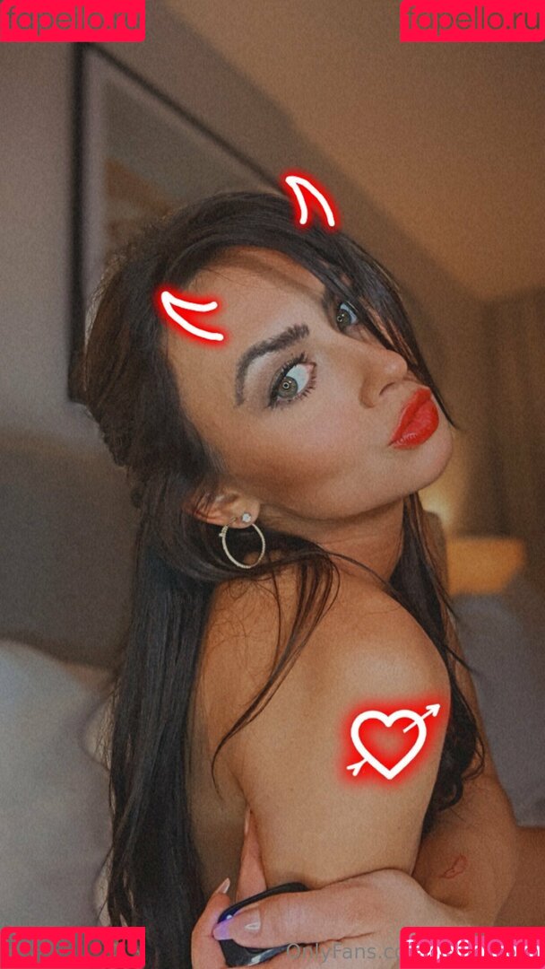 realnatalia Onlyfans Photo Gallery 