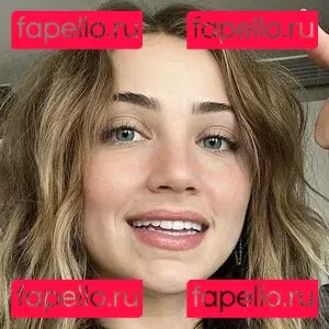 Emily Rudd Onlyfans Photo Gallery 