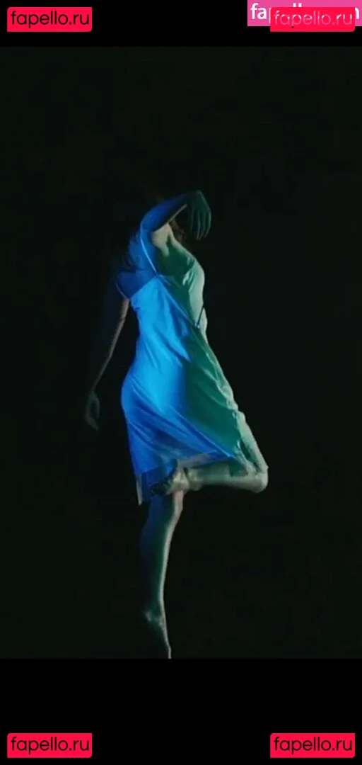 Emily Rudd Onlyfans Photo Gallery 