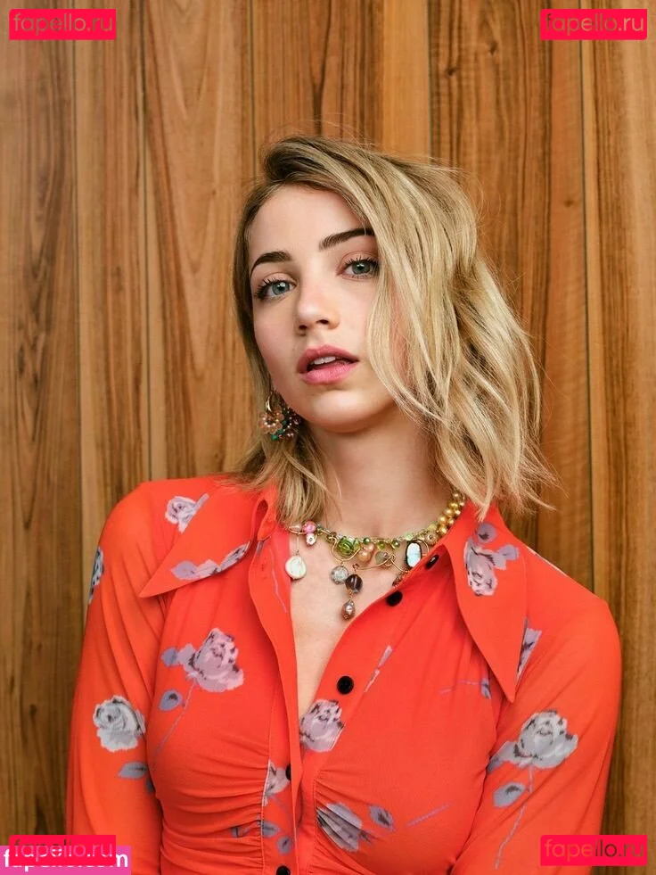 Emily Rudd Onlyfans Photo Gallery 